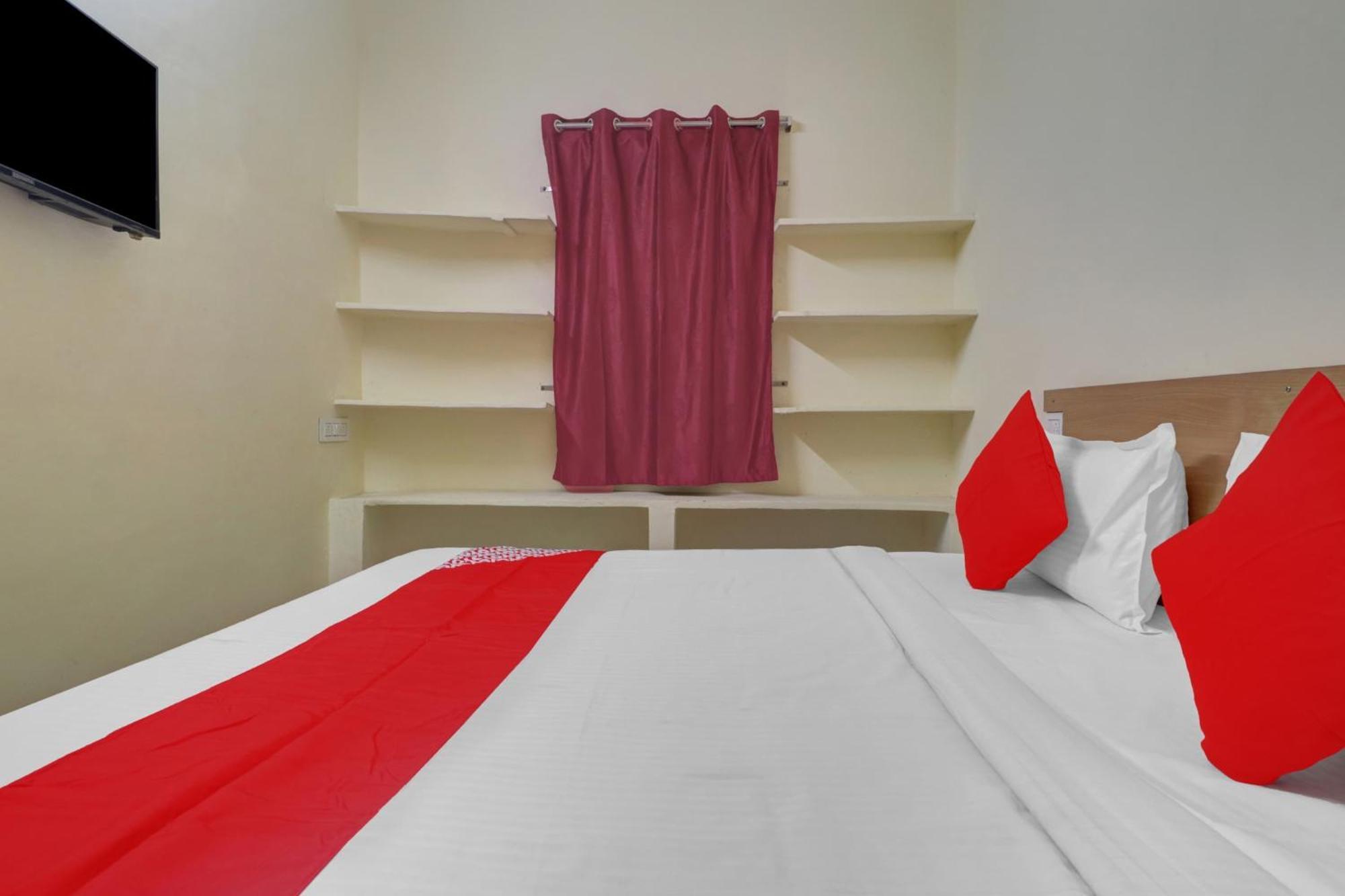 Super Hotel O Rbs Square Langer Houz Haidar Sahibguda Εξωτερικό φωτογραφία