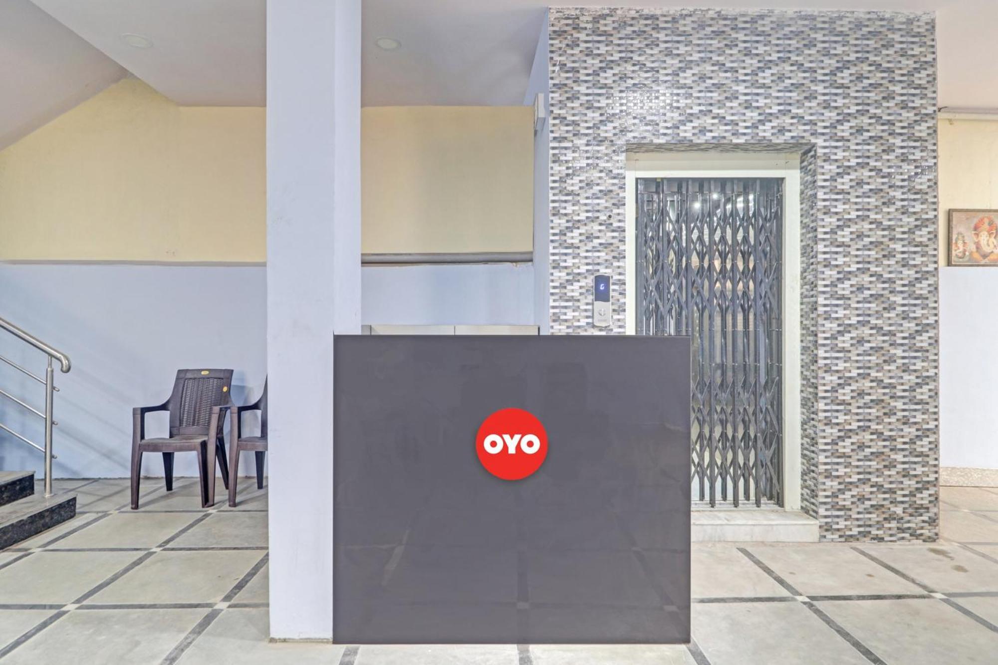 Super Hotel O Rbs Square Langer Houz Haidar Sahibguda Εξωτερικό φωτογραφία